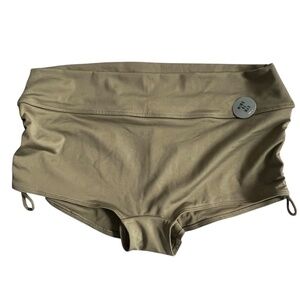 NWT Pink Sport Bottoms Gym To Swim Bootie Shorts Green Size L Side Drawstrings